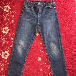Lucky brands jeans